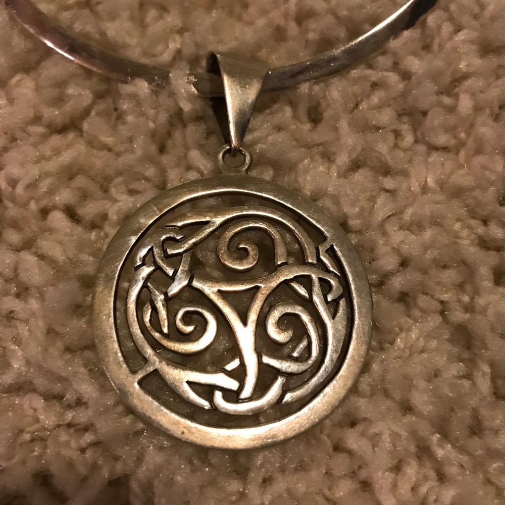 Silpada necklace - Picture 3 of 3